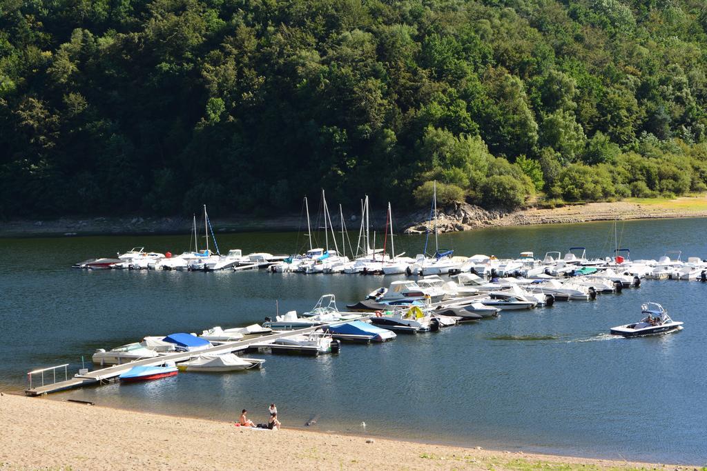 Auberge Le Beaulieu Beaulieu (Haute-Loire) Ngoại thất bức ảnh
